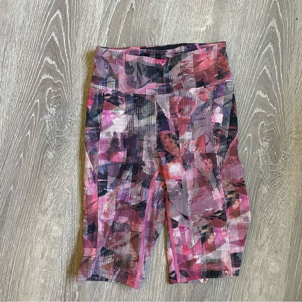 Lululemon On Pace Shorts